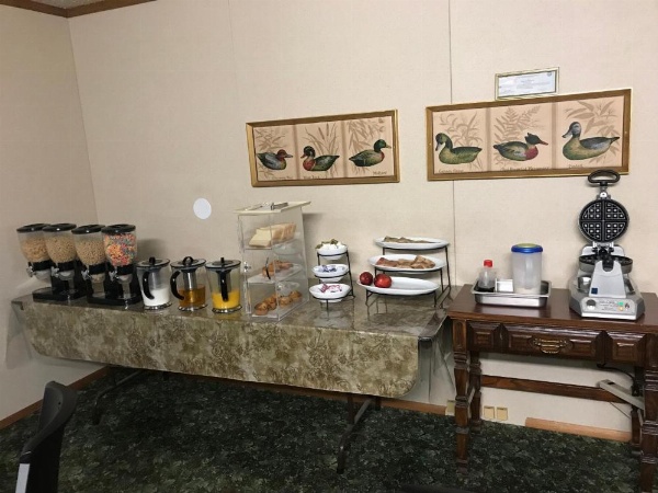 Heritage House Inn image 23