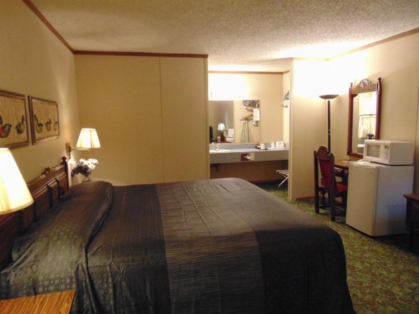 Heritage House Inn image 29