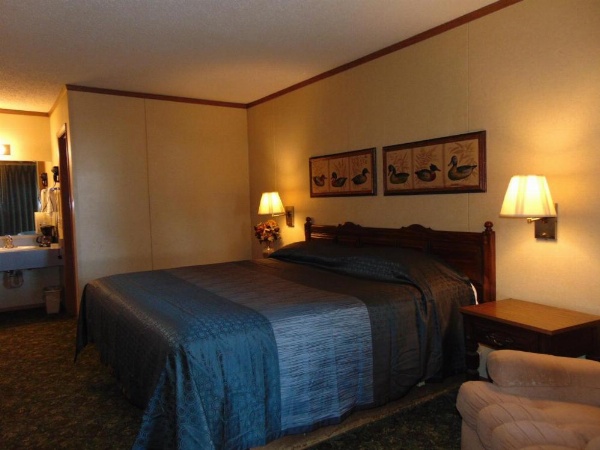 Heritage House Inn image 30